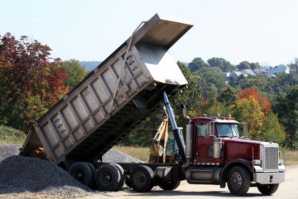 Landscaping Rocks Delivery in Tampa