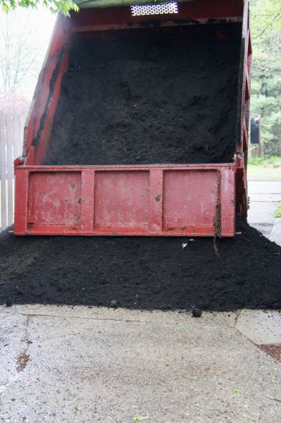 Topsoil Service in Tampa