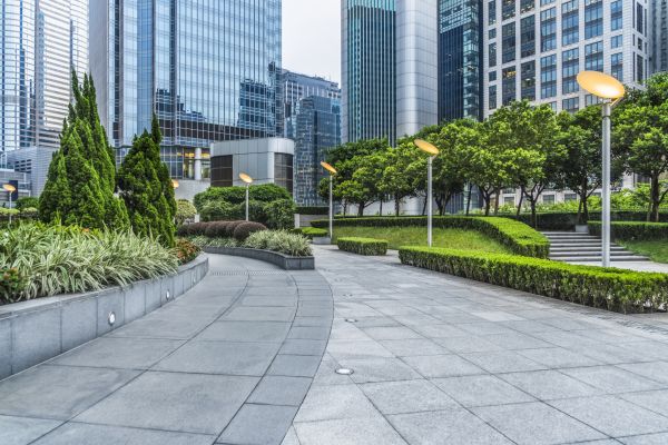 Commercial Hardscaping in Tampa